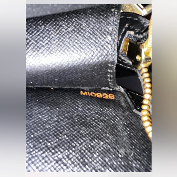 AUTHENTIC LOUIS VUITTON Enghien 2way Black Epi Leather Shoulder/Crossbody bag - Picture 5 of 8